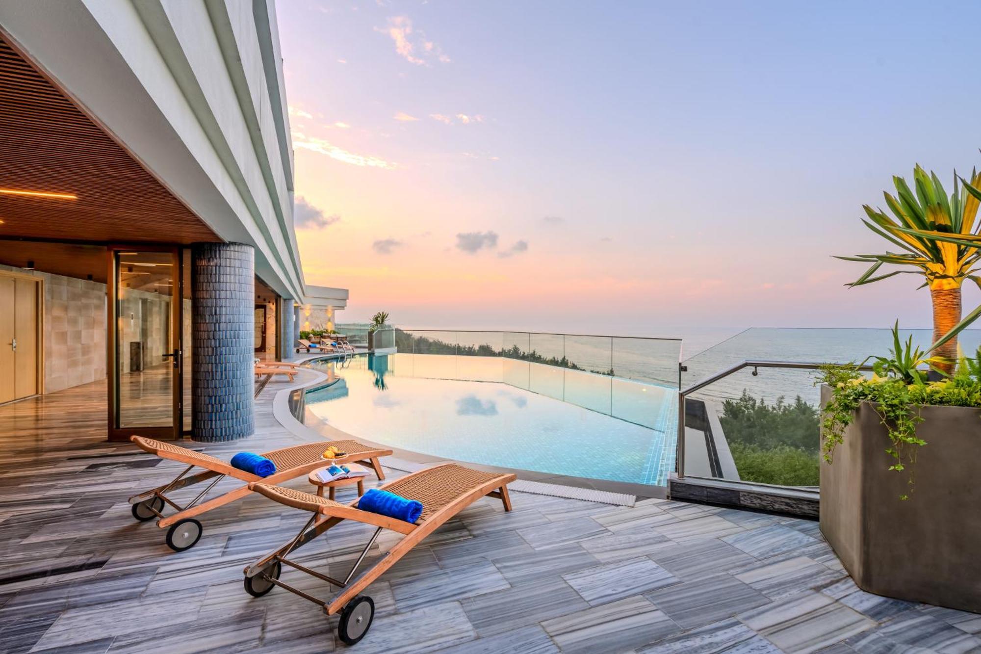 Poseido Hotel Quang Binh Dong Hoi Exterior photo