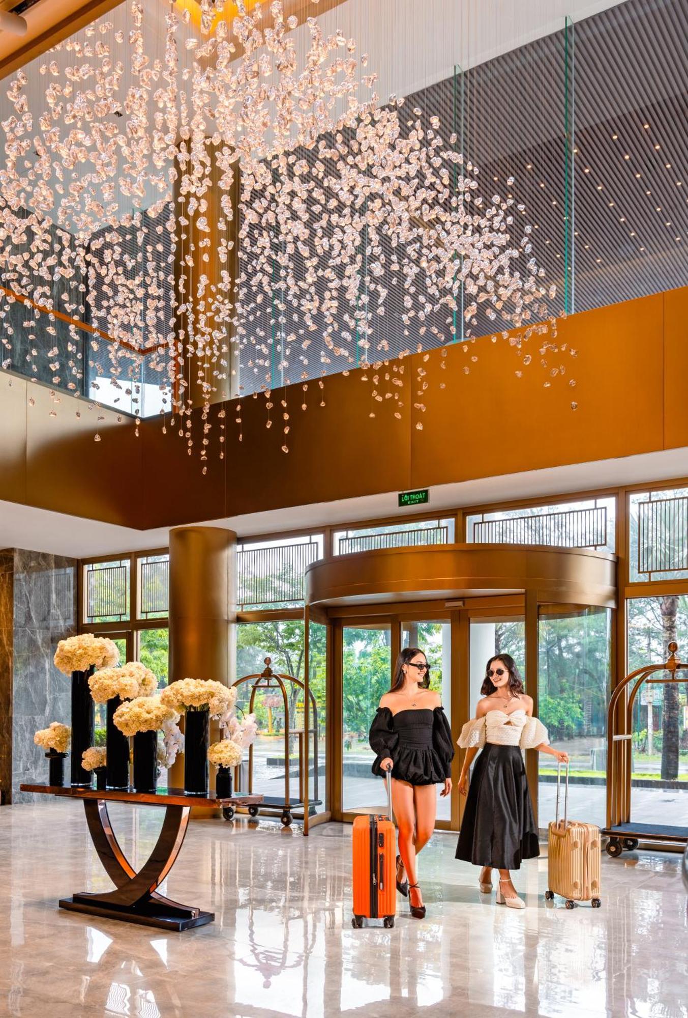 Poseido Hotel Quang Binh Dong Hoi Exterior photo